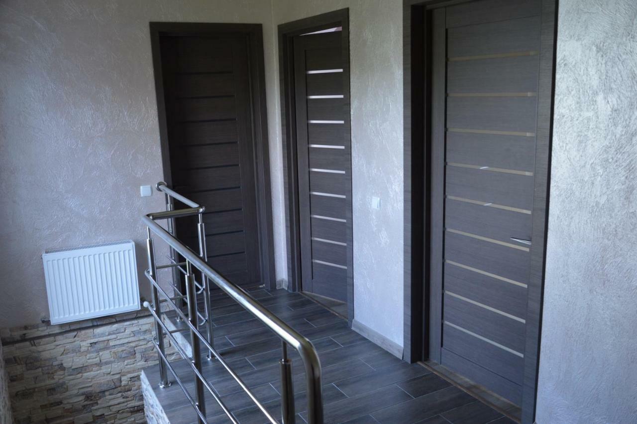 Villa Royal House Kamianets-Podilskyi Exterior foto